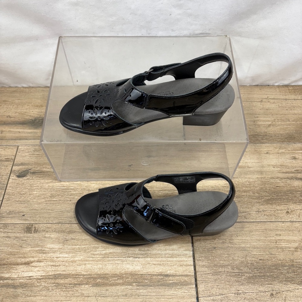 SAS 6.5 W Sunburst Patent Leather Black Heel Strap Sandal New with box. - Picture 4 of 10